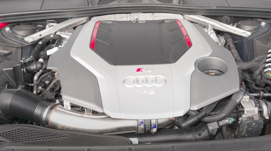 2.9-litre V6 engine