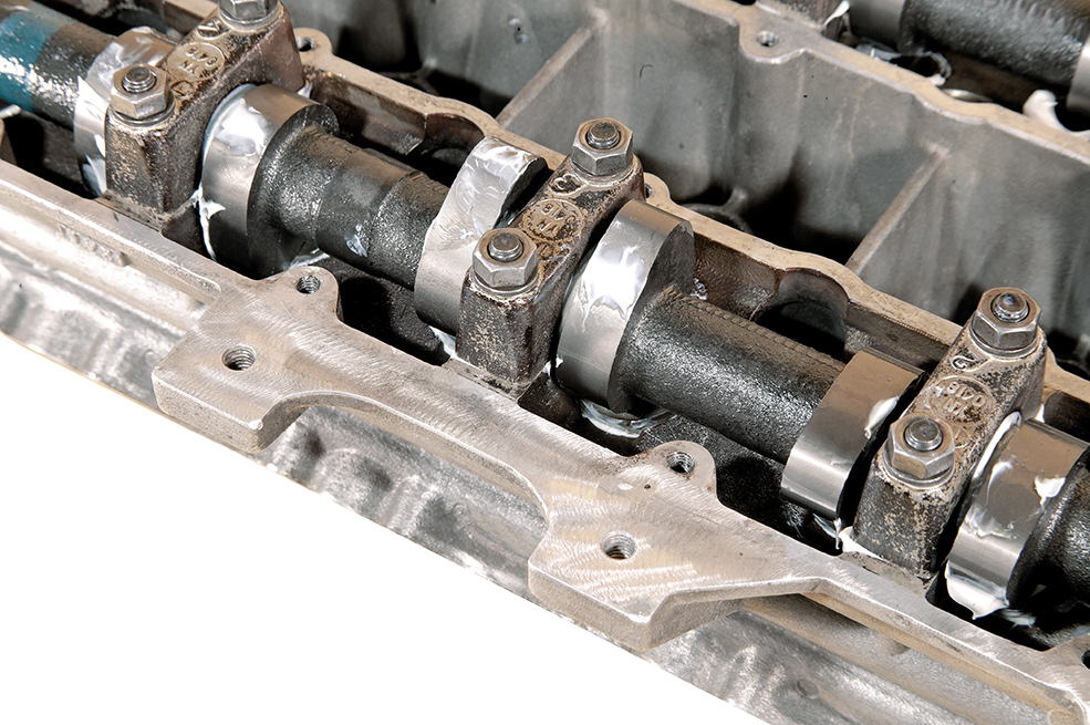 Camshaft controls - cylinder head porting