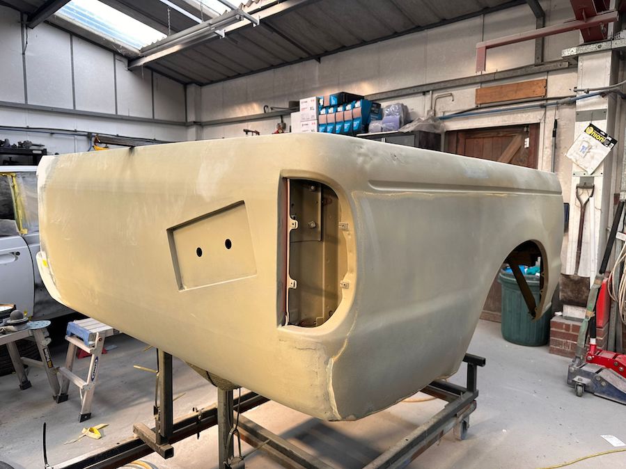 Dale v Tom 3 - Bodywork bed prep 2