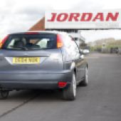 Ford Focus ST170 in the pitlane at Mallory Park race track