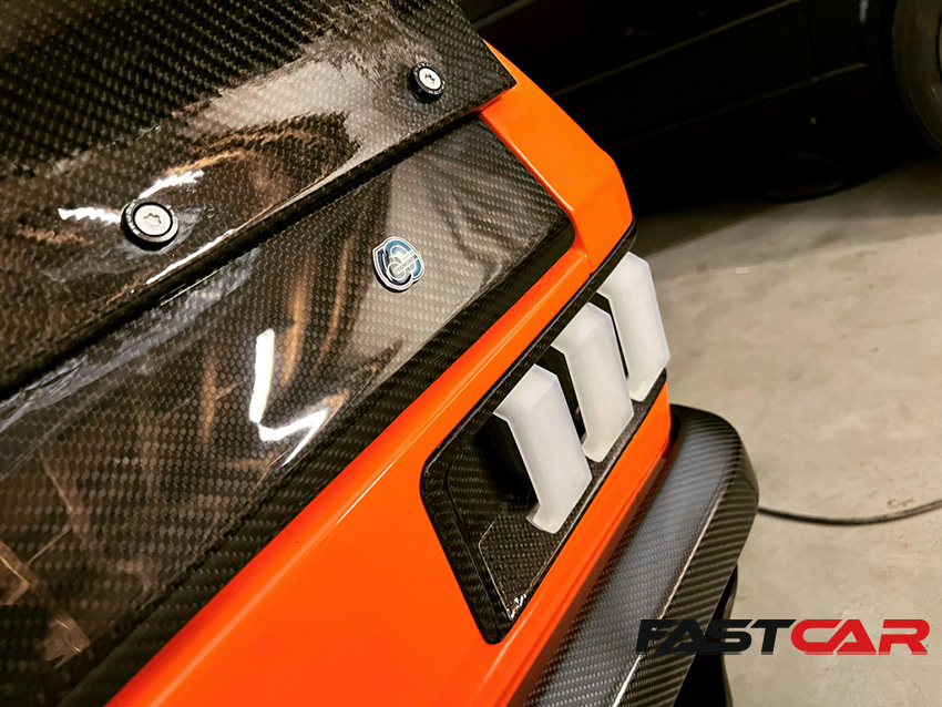Custom 3D lights on modified Ford Escort Mexico