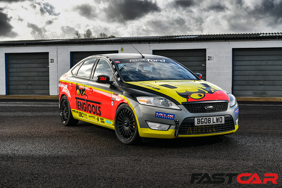 Front 3/4 shot of Modified Ford Mondeo Mk4