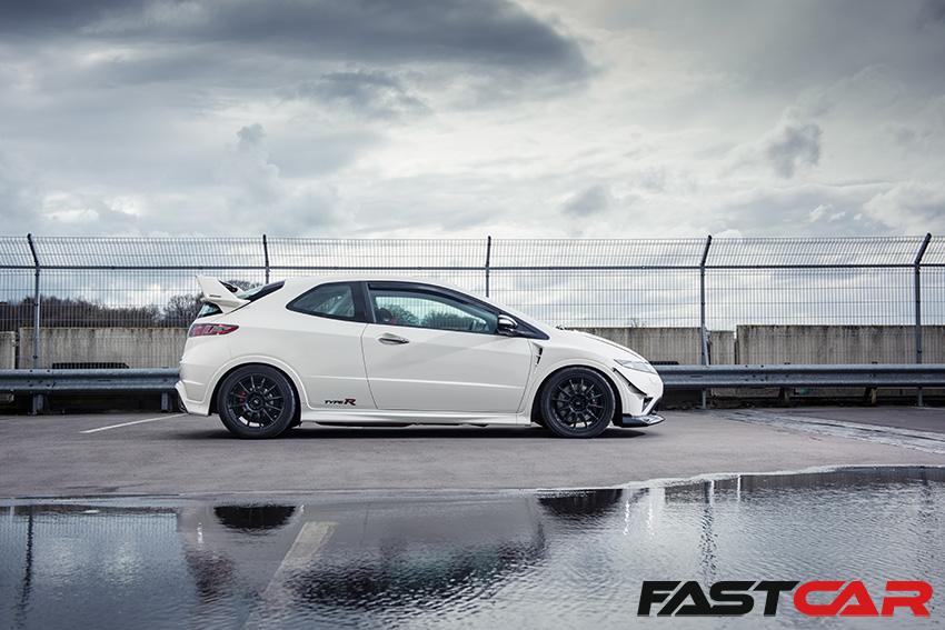 Turbocharged Honda Civic Type R FN2 side profile shot